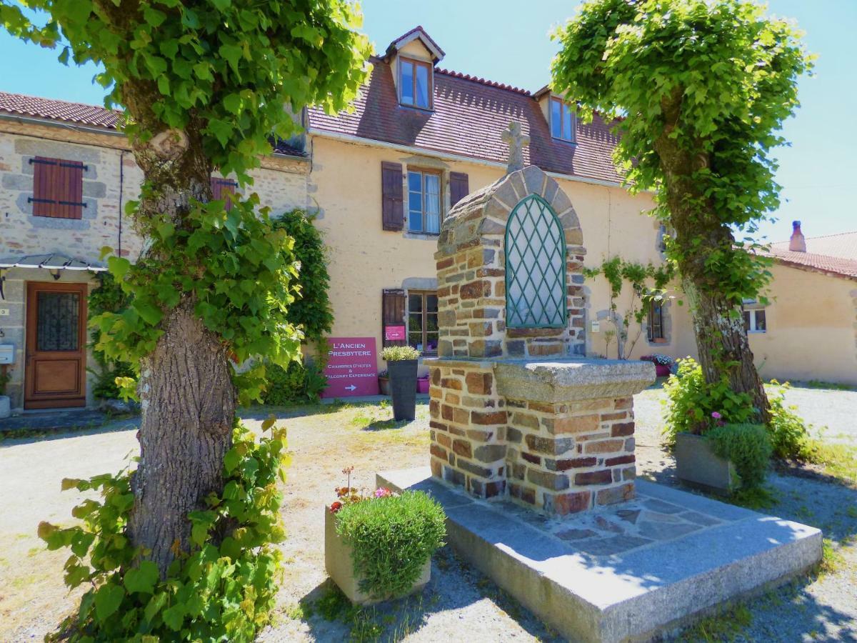 L'Ancien Presbytère Chambres D'hote ou Gite Le Dorat Esterno foto